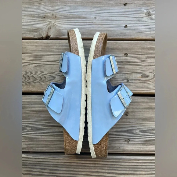 BIRKENSTOCK ARIZONA DOVE BLUE PATENT Sz 40 M7 W9 - Picture 3 of 8